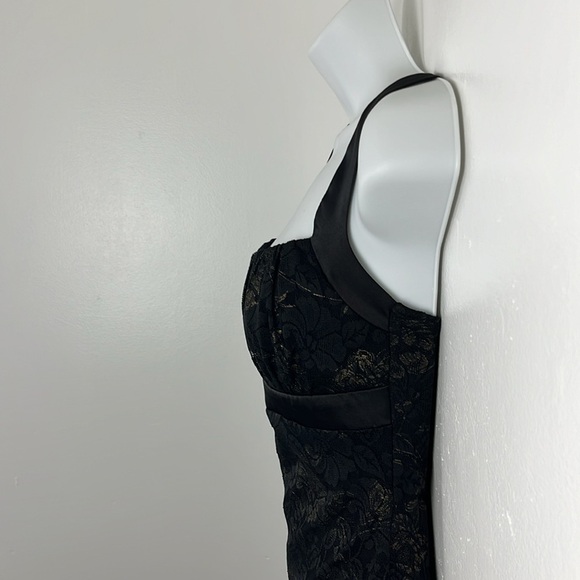 Le Chateau Black and Gold Lace Midi Dress - Picture 4 of 11